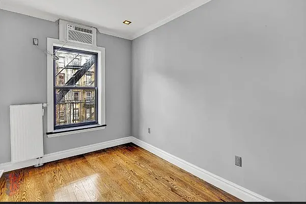 Rented by REAL New York | media 19