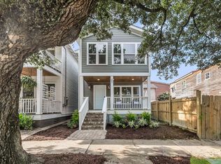65 Simons St, Charleston, SC 29403