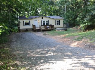 226 Lake Sylvia Rd, Lincolnton, NC 28092