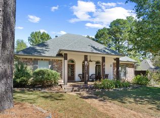 720 Wood Gate Dr, Madison, MS 39110