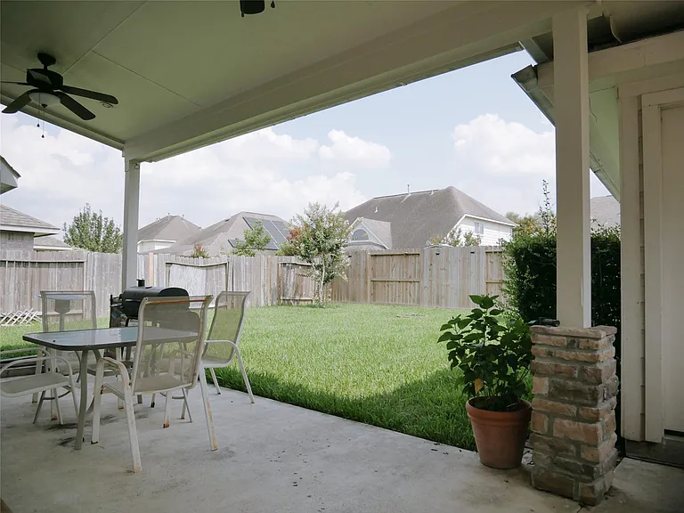 17619 Emerald Garden Ln — Photo 13