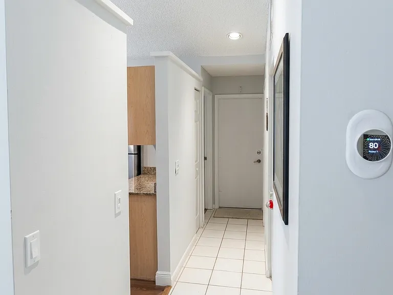 7604 Lexington Club Blvd #B — Photo 8