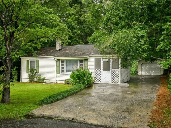 4742 West Dr, Forest Park, GA 30297