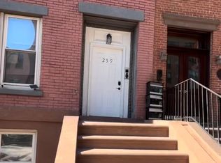 259 Grove St #3, Jersey City, NJ 07302