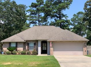 551 White Chapel Rd, Carriere, MS 39426