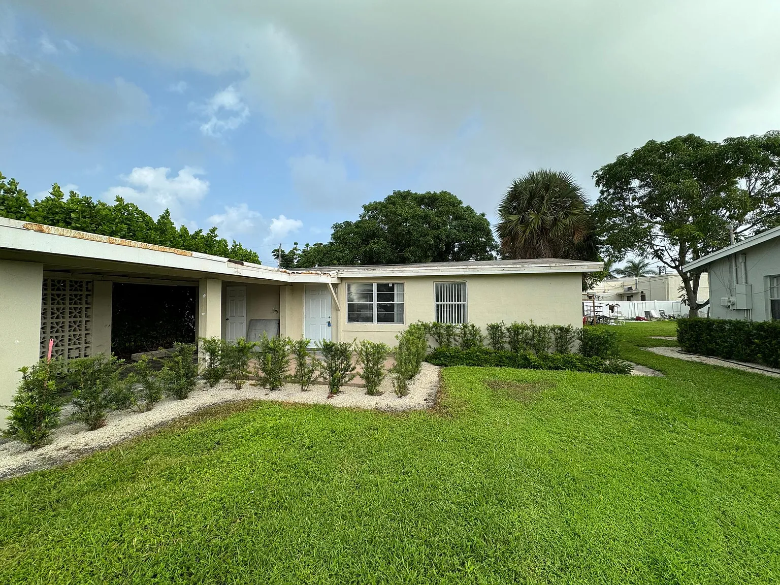 3 bed, 1092 sqft, $3,500 — Photo 1