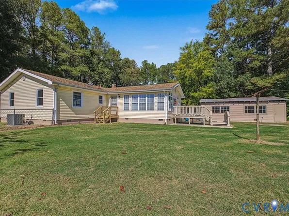 14421 Alden Rd, Disputanta, VA 23842