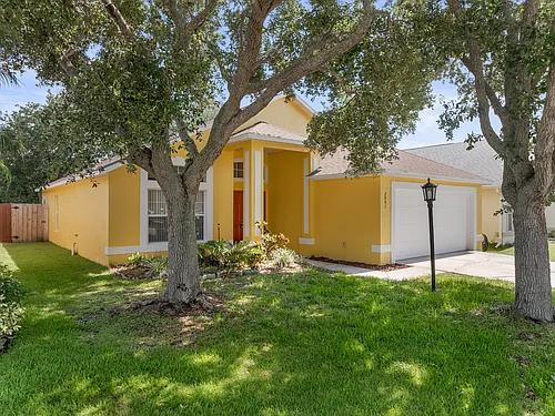 2941 Saint James Ln Photo 1