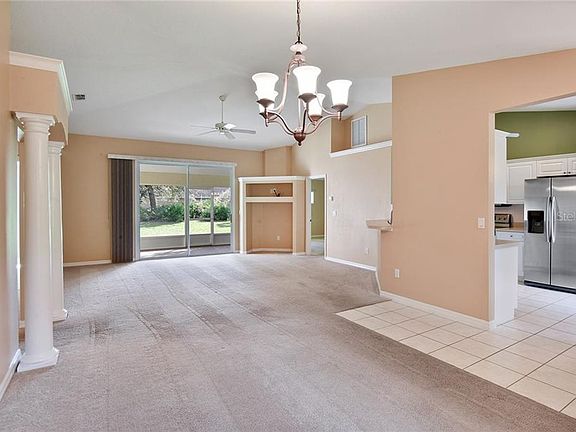 3rd image of 553 Quail Woods Ct