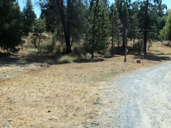 3081 Little Spur Rd, Somerset, CA 95684