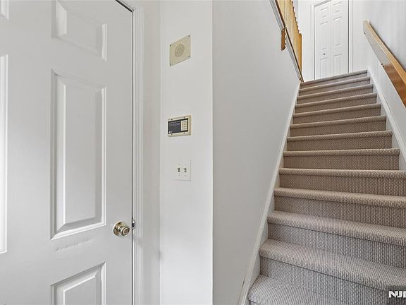 4th image of 1415 Teresa Dr #8212