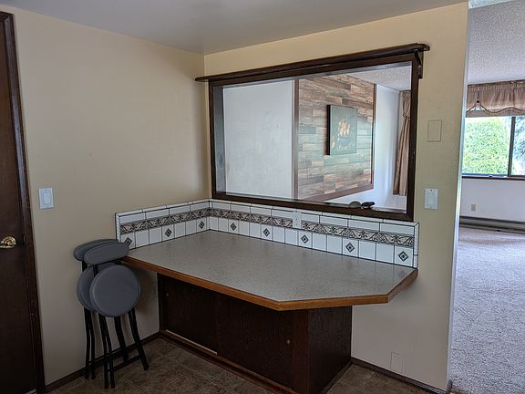 4th image of 10320 184th Ave SW #A