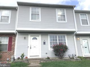 858 W Spring Meadow Ct, Edgewood, MD 21040