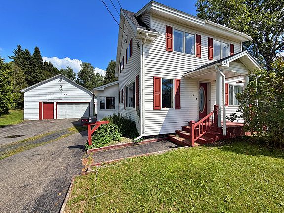 3rd image of 5 Maple Street