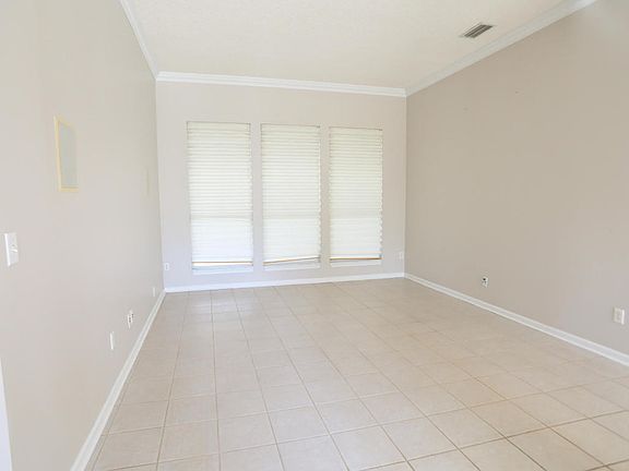5th image of 1201 Lake Parke Dr