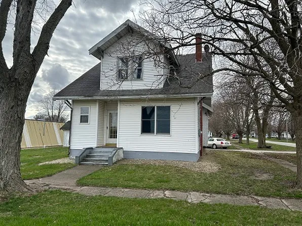 231 N Walnut St, Elliott, IL 60933