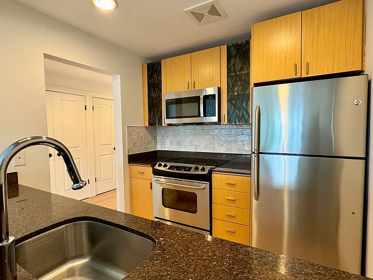 1711 E Olive Way #201 — Photo 13