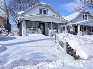 1407 N 68th St, Wauwatosa, WI 53213