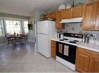 213 Fair Glen Rd, Holly Springs, NC 27540