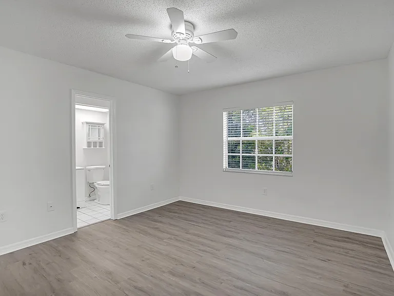 7845 Boca Ciega Dr #A — Photo 36