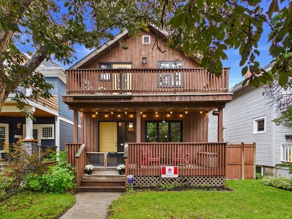 224 W 10a St NW, Calgary, AB T2N 1W6