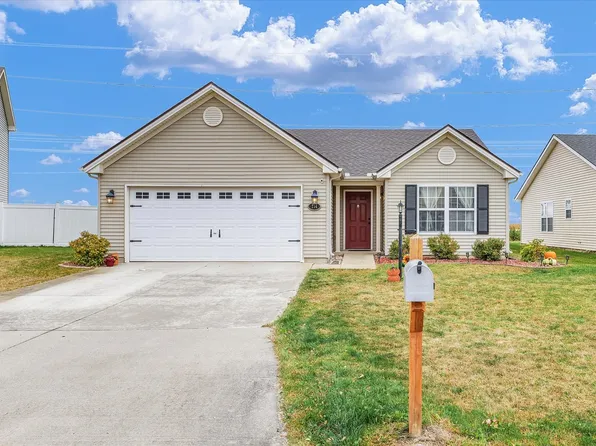 714 Lauterbur Ln, Champaign, IL 61822