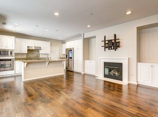 28 Bridge Trl, Irvine, CA 92618