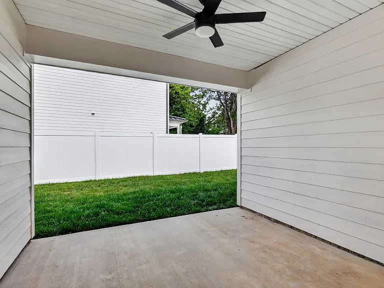 344 S Walnut Ave — Photo 27