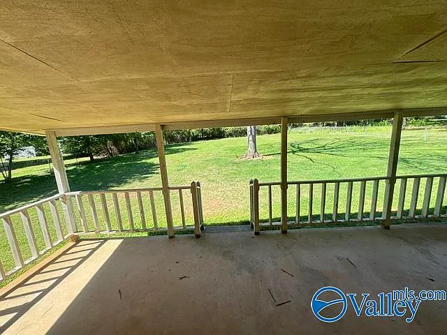 127 Colby Dr — Photo 28