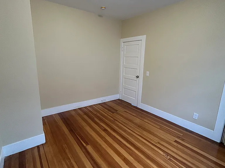171 New York Ave #2 — Photo 7