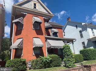 322 E Walnut St, Hanover, PA 17331