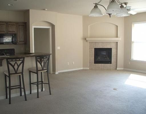 4th image of 30 Tanyard Dr