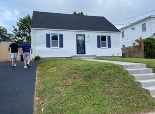 448 Queen St, Bridgeport, CT 06606