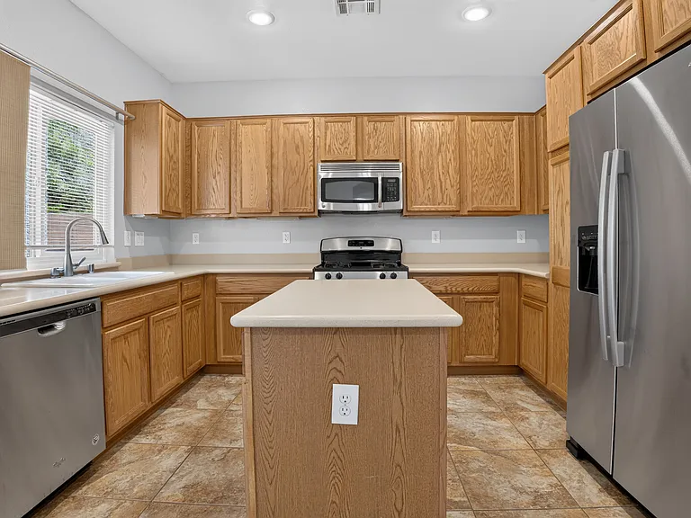 10648 Bandera Mountain Ln — Photo 1