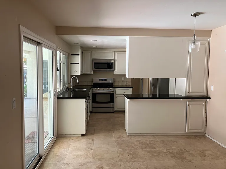 282 Summit Rd — Photo 6