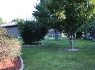 4623 Parklane Dr, Kearney, NE 68847