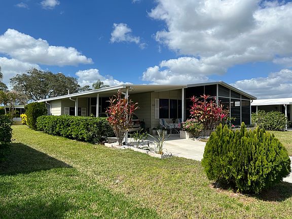 4th image of 5626 Scarborough Ln #66