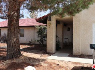17029 Llanto Rd, Apple Valley, CA 92307