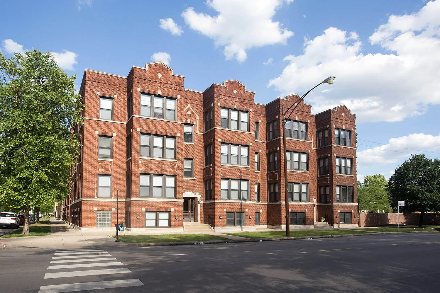 5401-5409 S. Cottage Grove Avenue — Photo 4