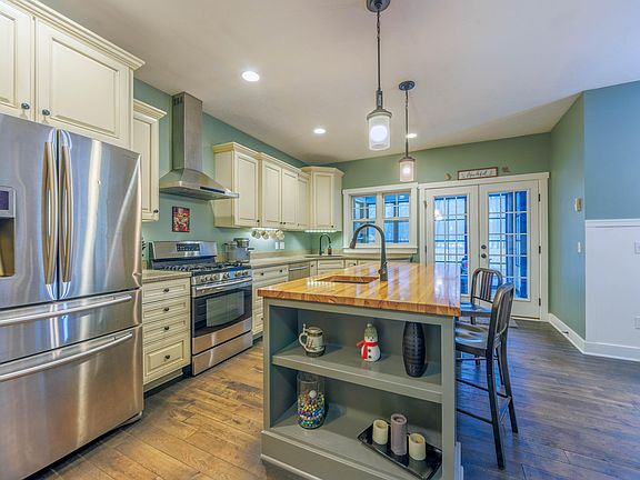 5th image of 8366 N Eagle Lake Dr