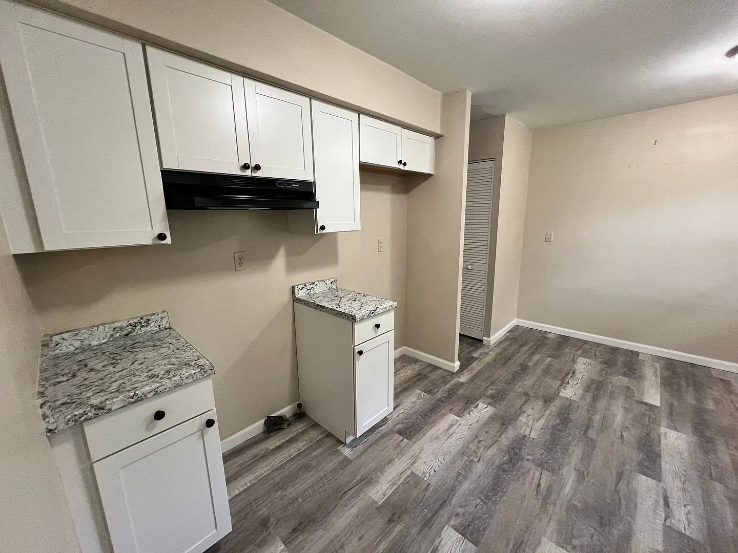 Okolona Home — Photo 4