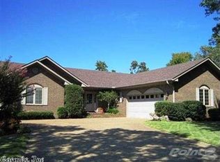 4 Sanchez Pl, Hot Springs Village, AR 71909
