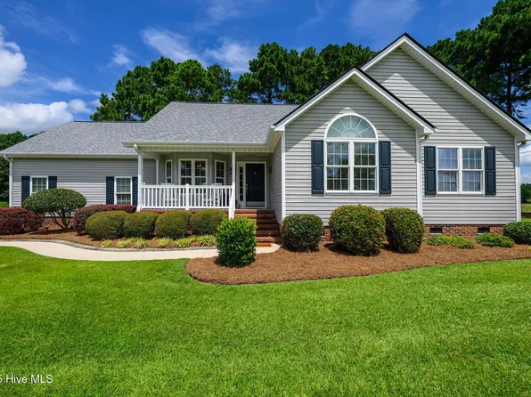 227 Barrington Way, New Bern, NC 28562