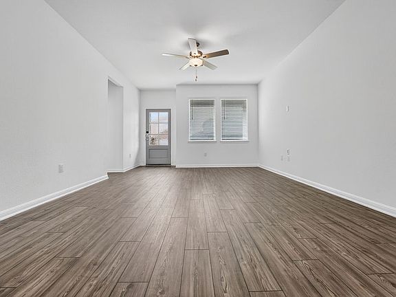 4th image of 14124 Matterod Dr