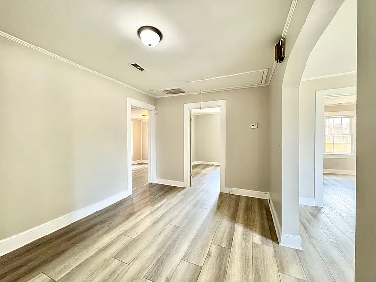 3912 N Church St — Photo 10