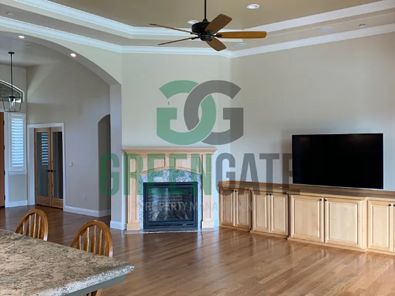 11164 Carrolton Rd — Photo 16