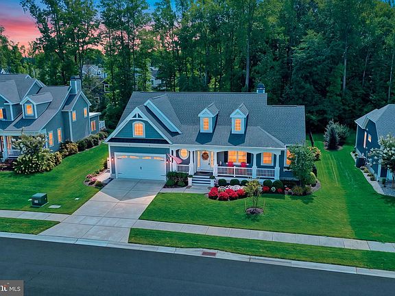 3rd image of 33511 Union Cir
