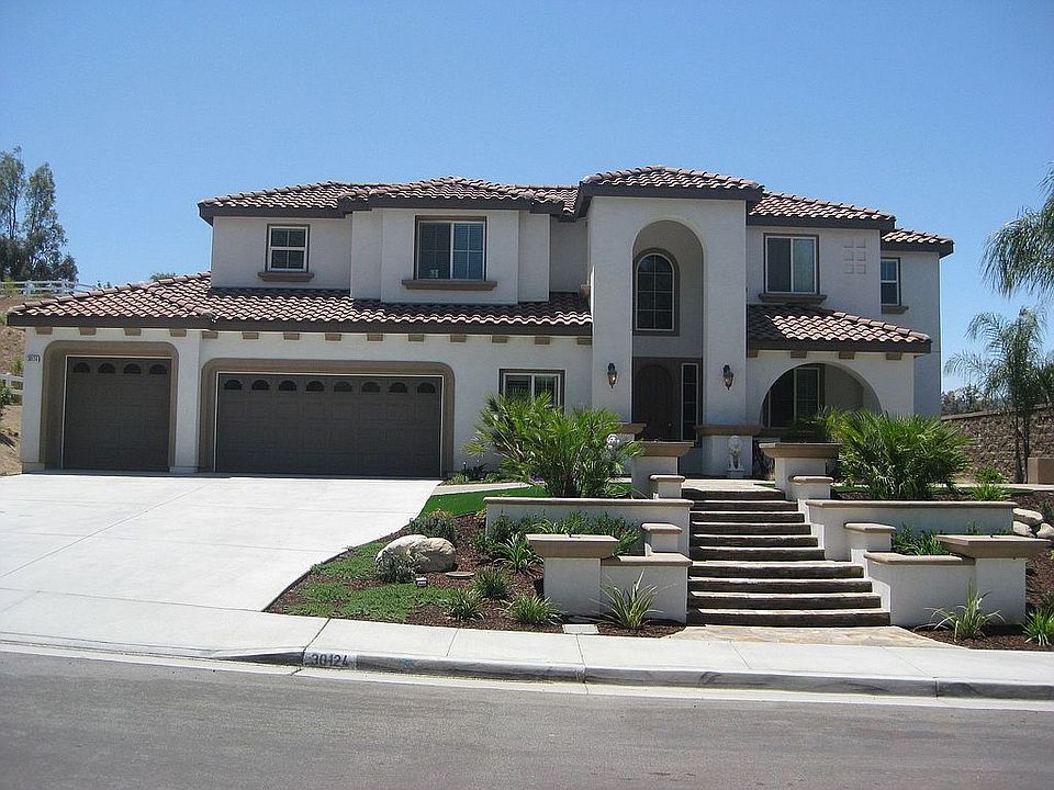 Beautiful front landscape