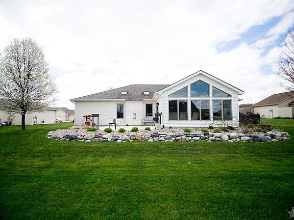 5th image of 1190 W Crooked Tree Dr