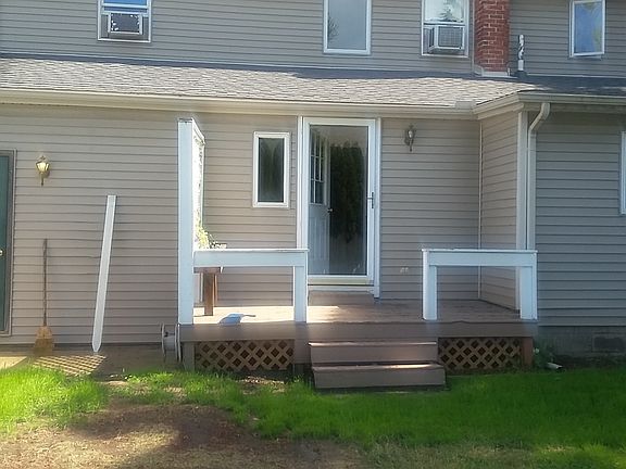 2nd image of 309 N 4th St